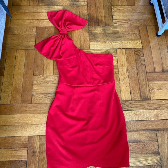 Mi Ami Elegant Scarlet Red One-Shoulder Dress - with Bow - Size M - Picture 2 of 7